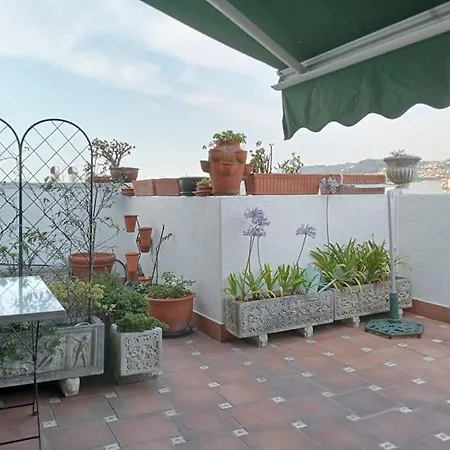 Atico Con Terraza En El Centro De Lägenhet